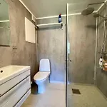 Bosvik Gard, Nyrenovert I Hovedhus Fra 1756 Apartamento *