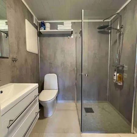 דירה Bosvik Gard, Nyrenovert I Hovedhus Fra 1756 *