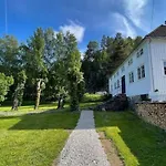 Bosvik Gard, Nyrenovert I Hovedhus Fra 1756 Lägenhet Risør
